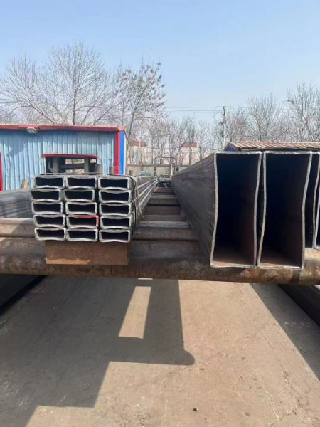 q355c無(wú)縫方矩管